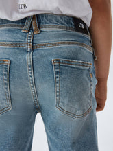 Afbeelding in Gallery-weergave laden, Bermuda Corvin
