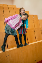 Afbeelding in Gallery-weergave laden, Sweater Denne
