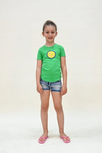 Cargar imagen en el visor de la galería, T-shirt Nela
