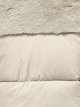 Cargar imagen en el visor de la galería, Coat Wanja Puffer
