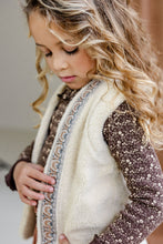 Lade das Bild in den Galerie-Viewer, Gilet Selena
