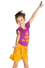 Cargar imagen en el visor de la galería, T-shirt Valerie
